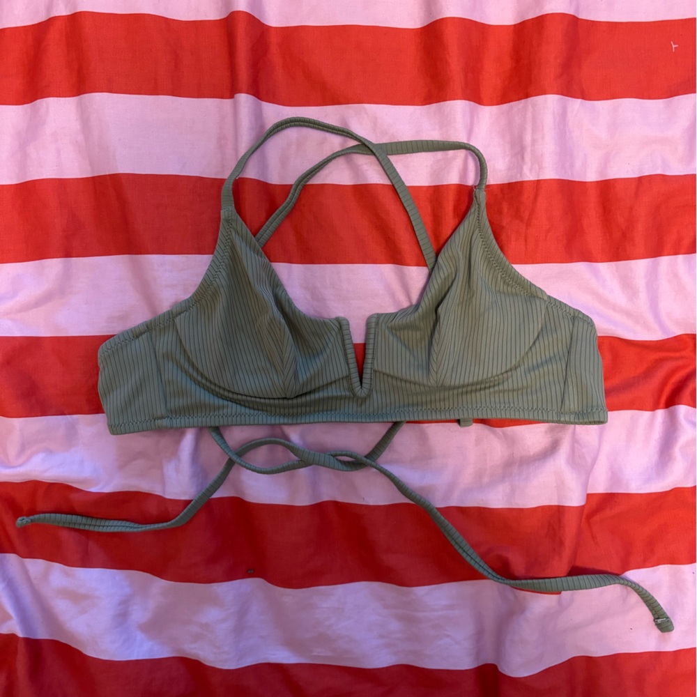 SHADE AND SHORE green bikini top